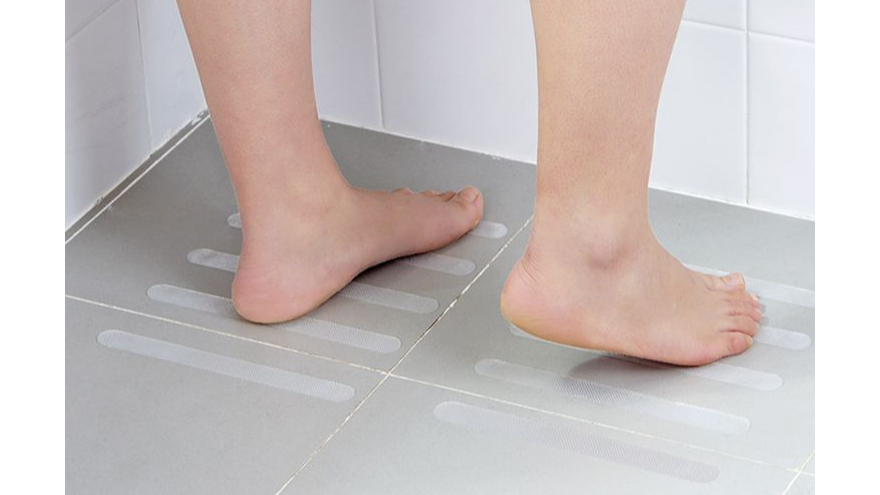 一片防滑貼，一把保護傘-家用膠帶生產廠家【昆山玉寰】